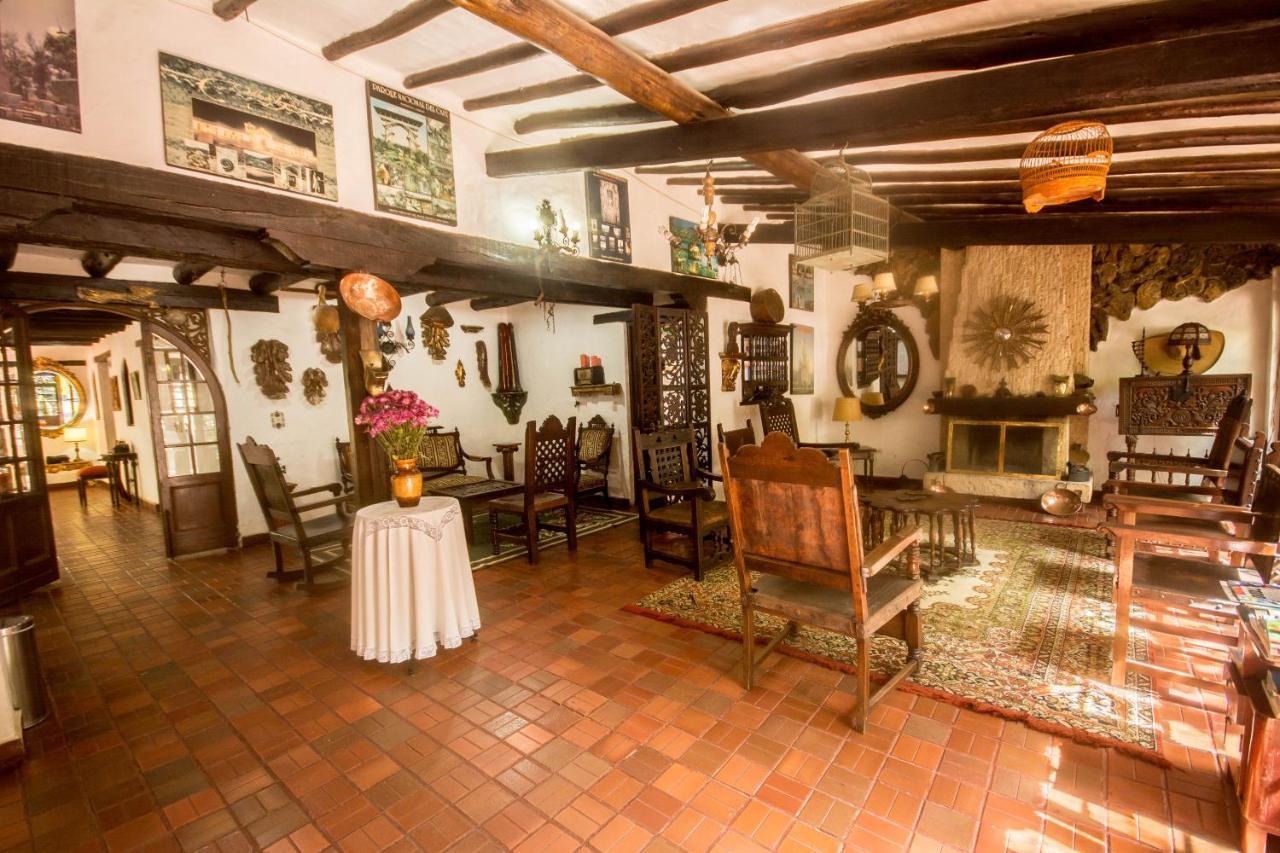 Hotel Los Frayles Вилья-де-Лейва Экстерьер фото