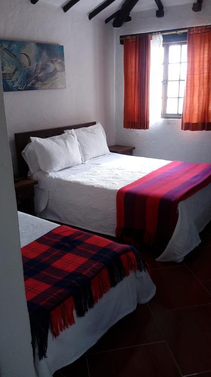 Hotel Los Frayles Вилья-де-Лейва Экстерьер фото